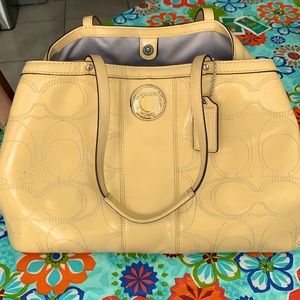Authentic Coach Purse-yellow